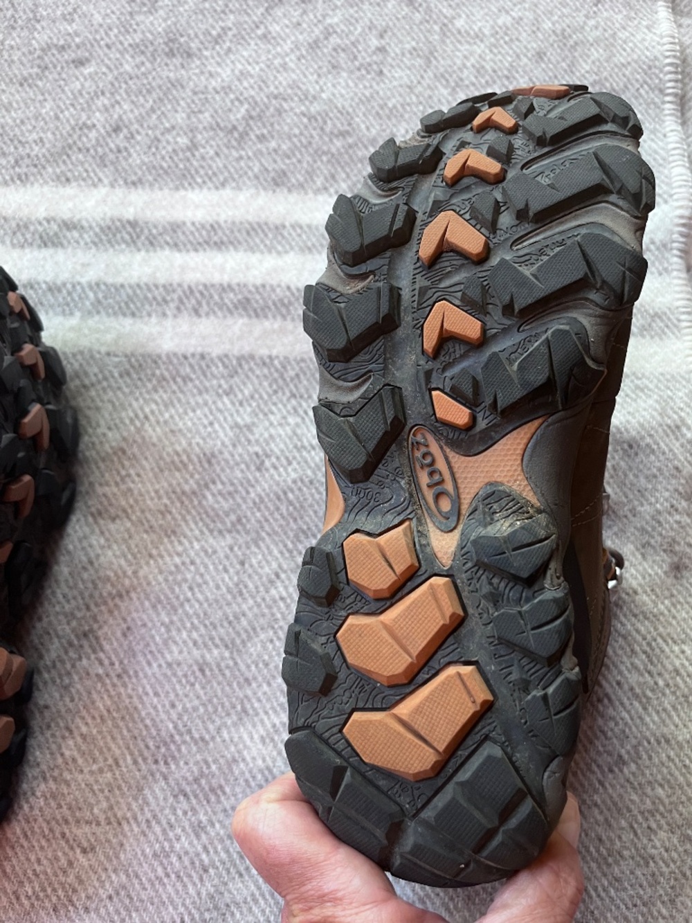 Oboz Bridger Mid B-Dry Waterproof Hiking Boots - Picture 4 of 5
